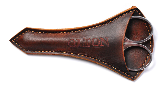 Ножницы маникюрные Olton 113мм + чехол (кожа)