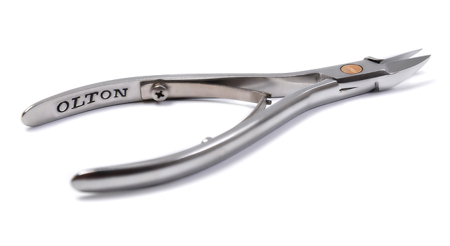 Кусачки Olton маникюрные XXXL 18-21мм + чехол (кожа)